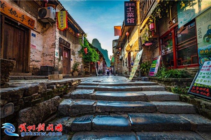 蓝色微笑方块选关版